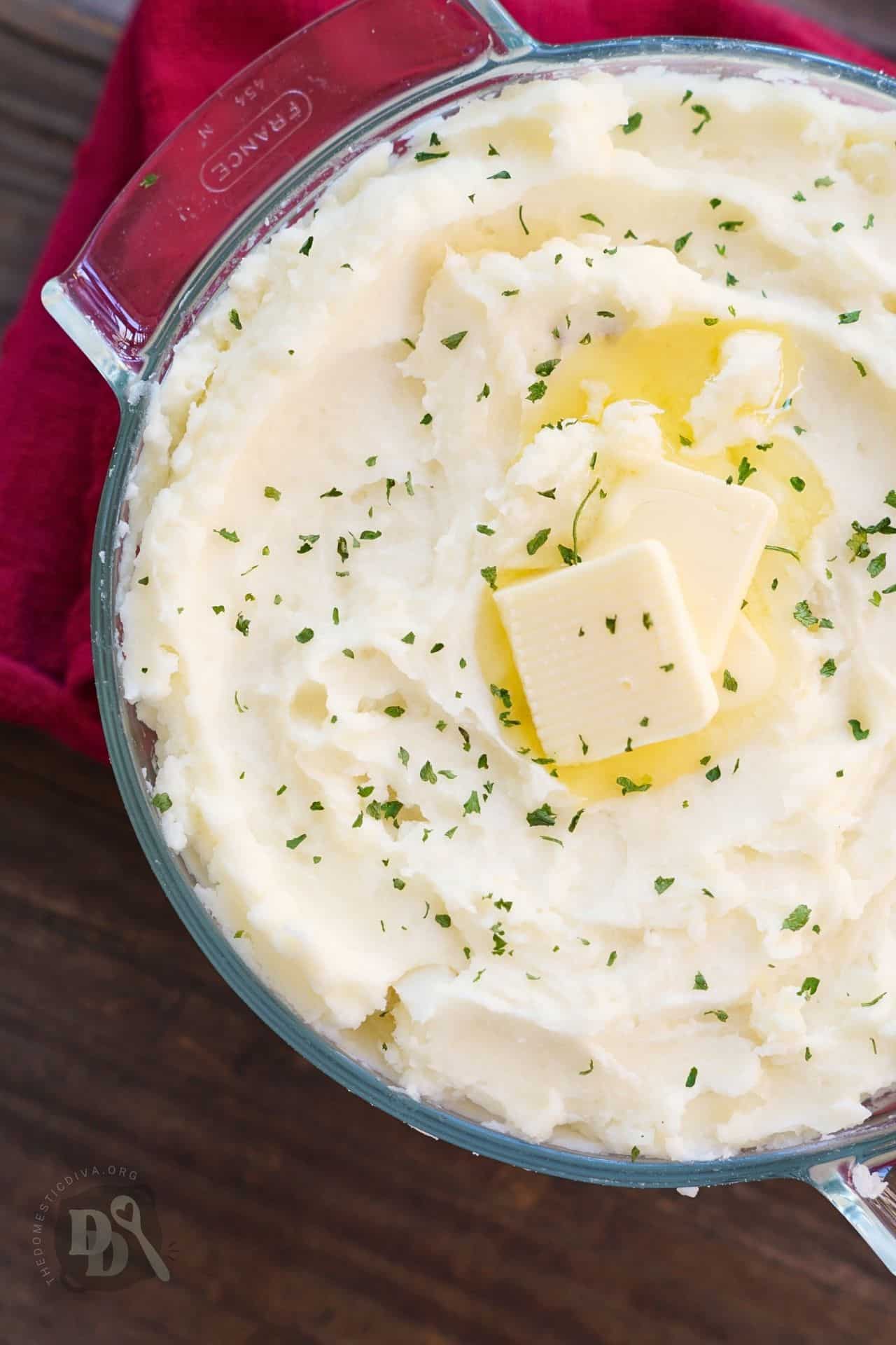 Best mashed potatoes recipe - The Domestic Diva