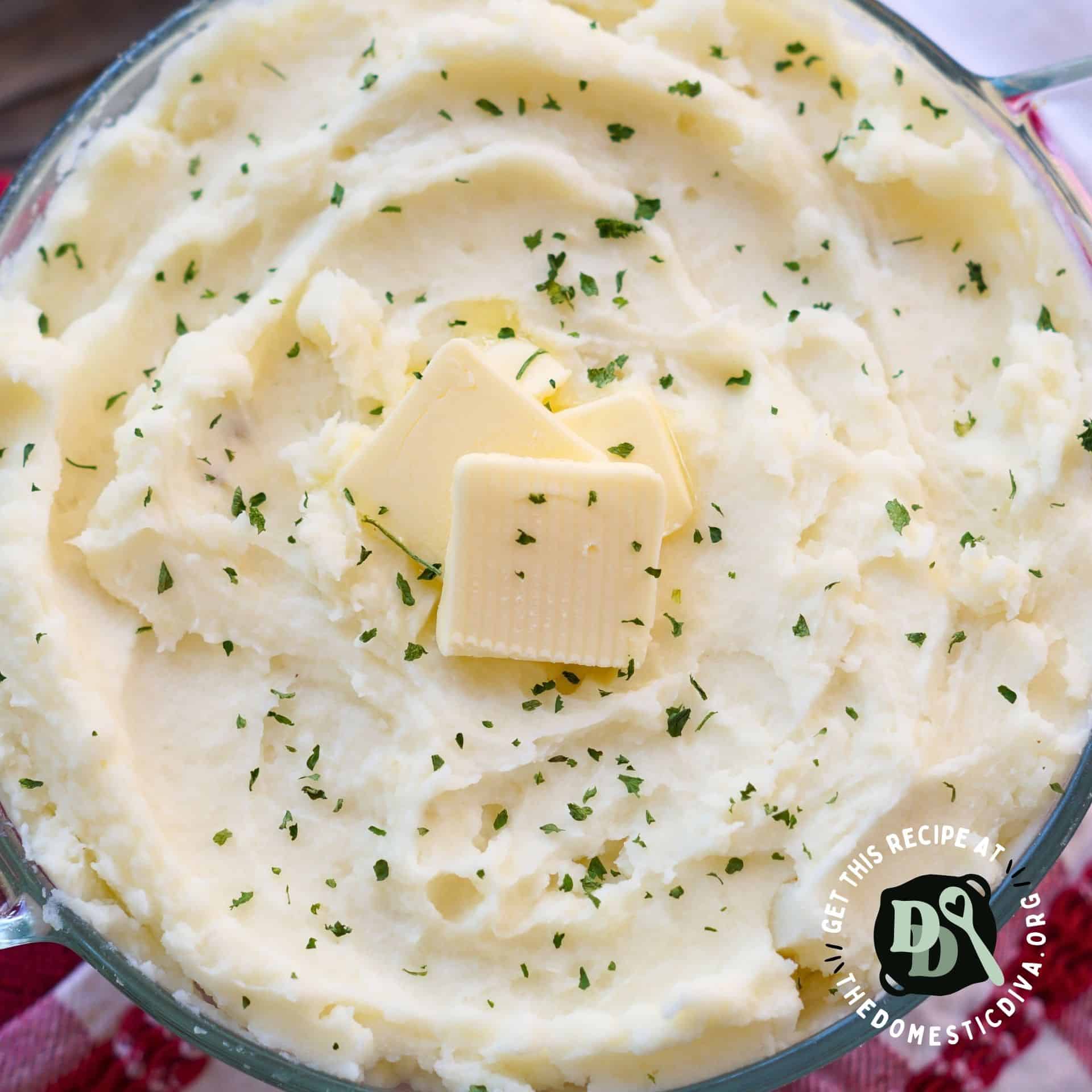 The Best Easy Mashed Potatoes Recipe - The Domestic Diva