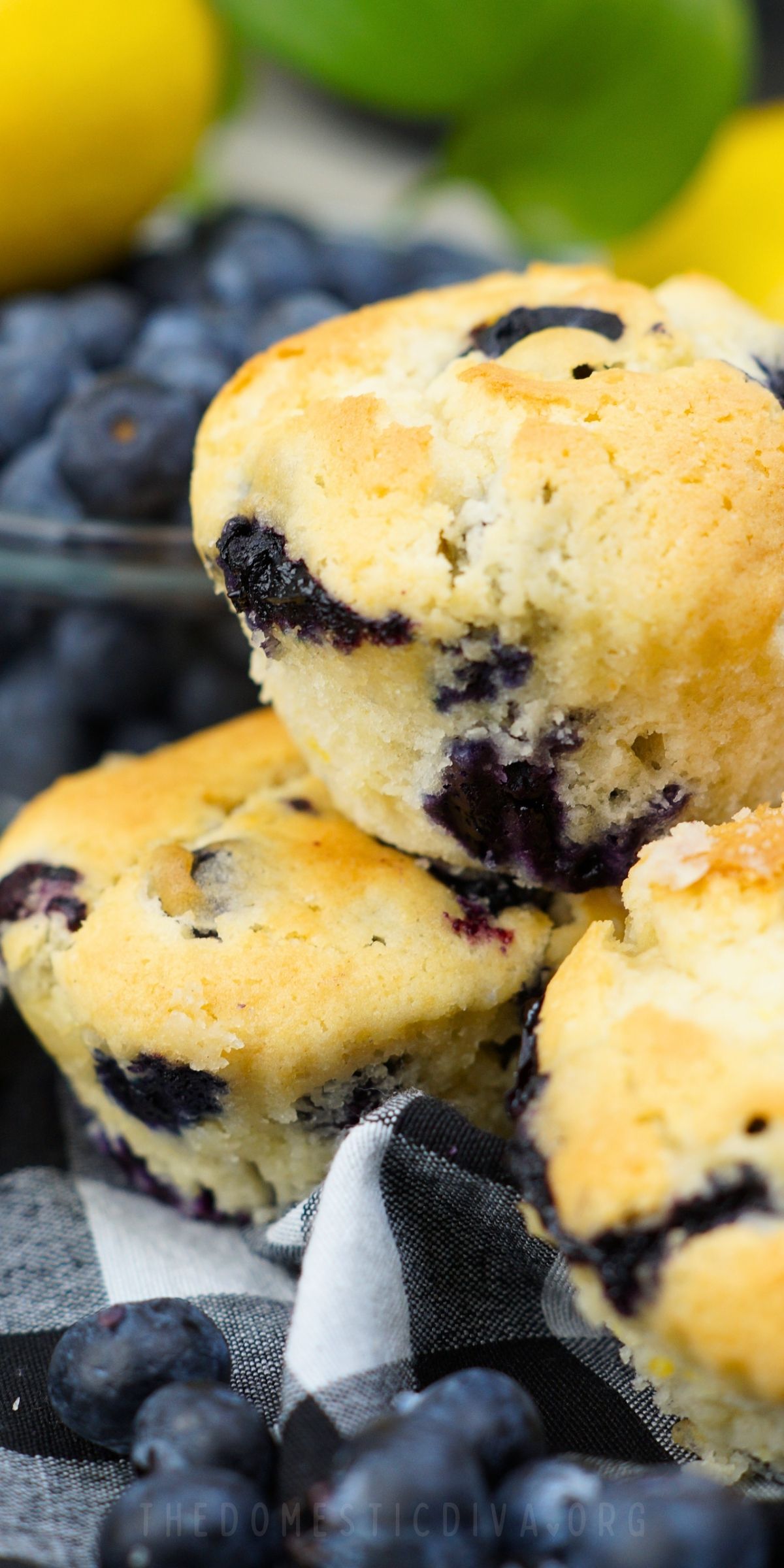 moist, fluffy lemon blueberry muffins